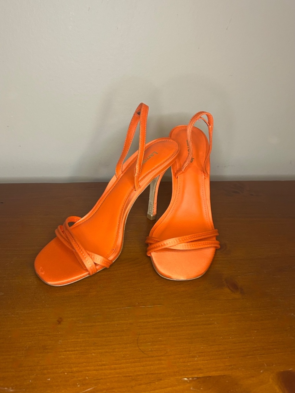 Larroude Annie Heel in Orange Size 7.5